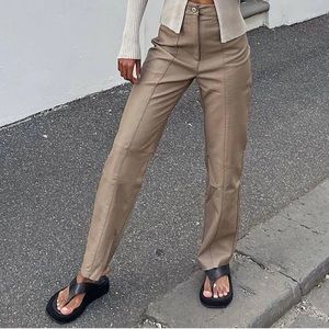 Tony Bianco Ives Black Leather Sandals (US 8)